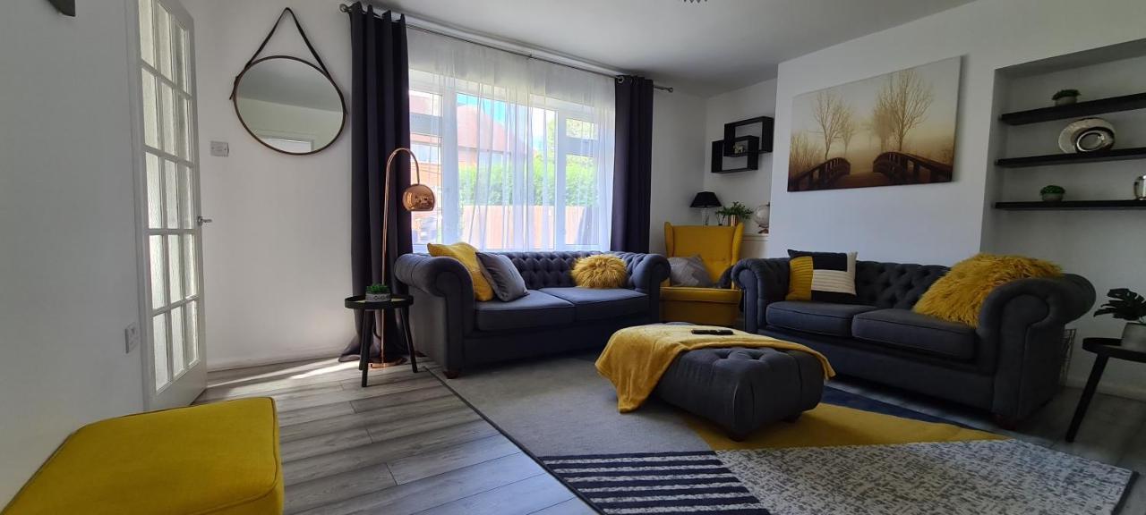 Cosy 3-Bedroom House In Aspley Nottingham Exterior foto